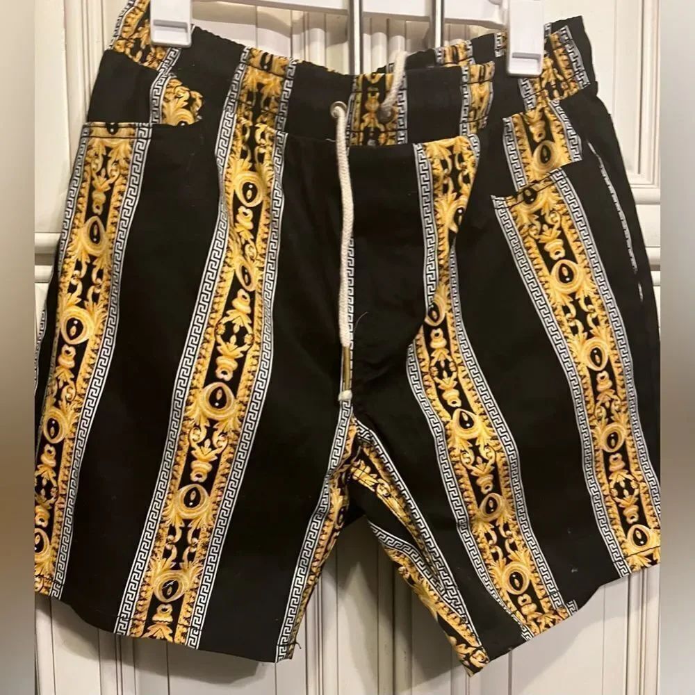MENS BAROQUE GOLD BLACK DRAWSTRING CASUAL SHORTS SIZE L - Picture 11 of 12